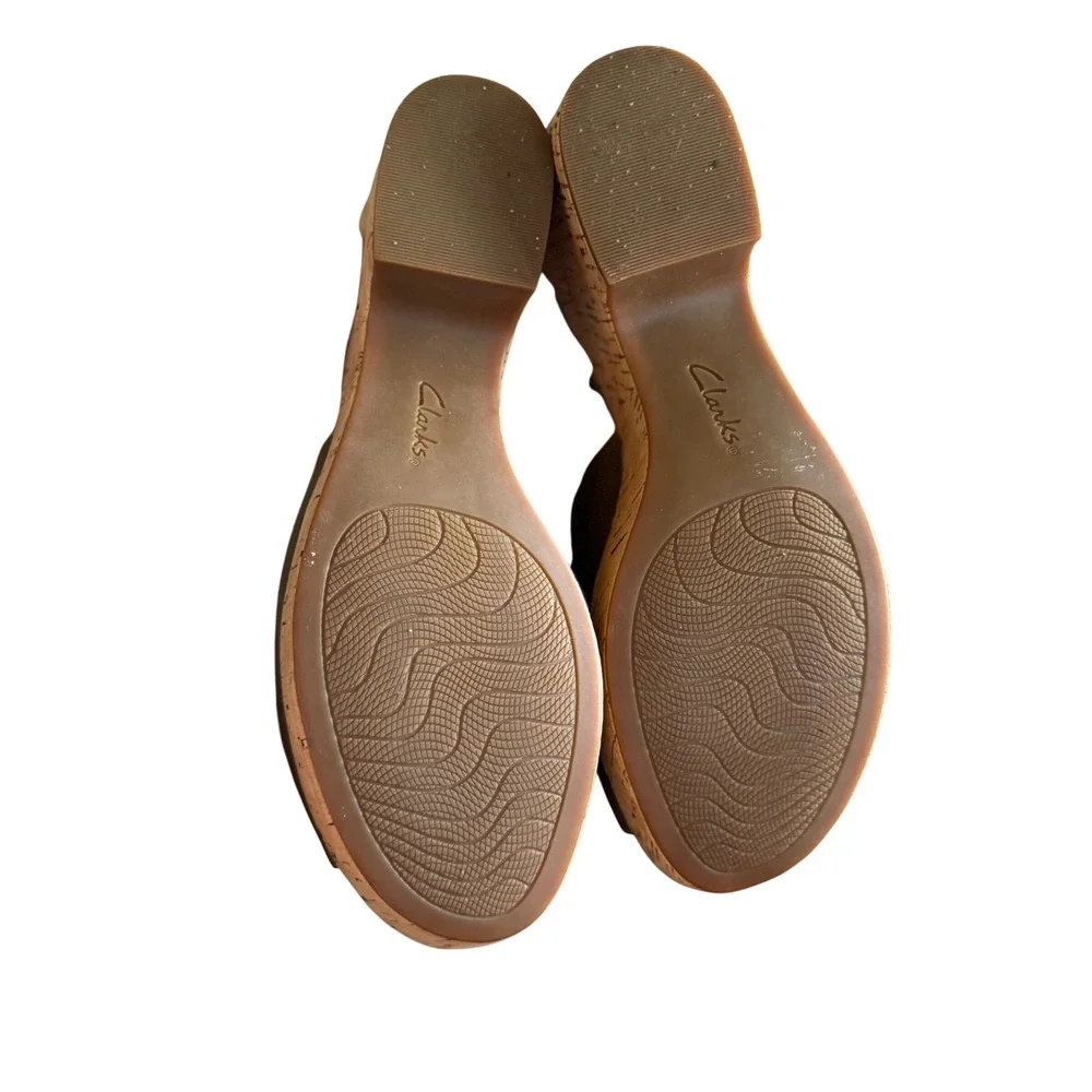 Clarks Maritsa Nila Wedge Women's Sandals Khaki Leather Platform Heels Size 9 - Picture 10 of 10